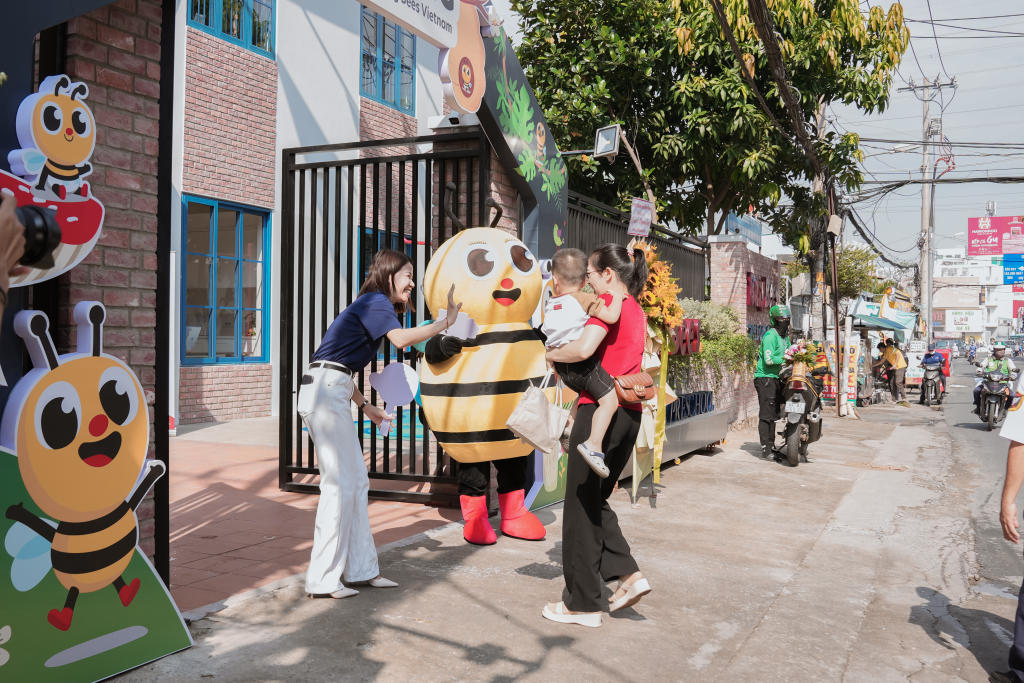 Co-so-vat-chat-co-so-Busy-Bees-Go-Vap-01-12